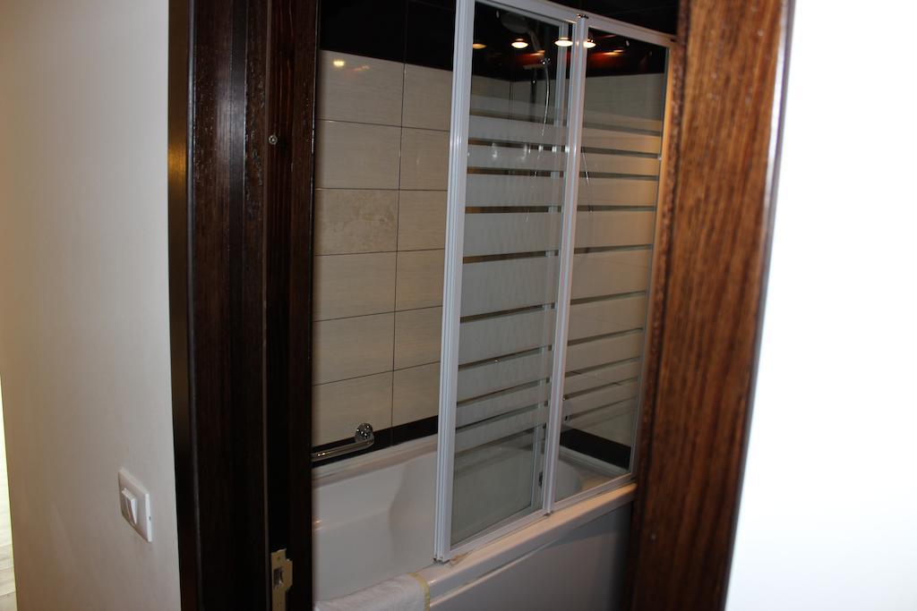 Hotel Anina Текиргьол Екстериор снимка